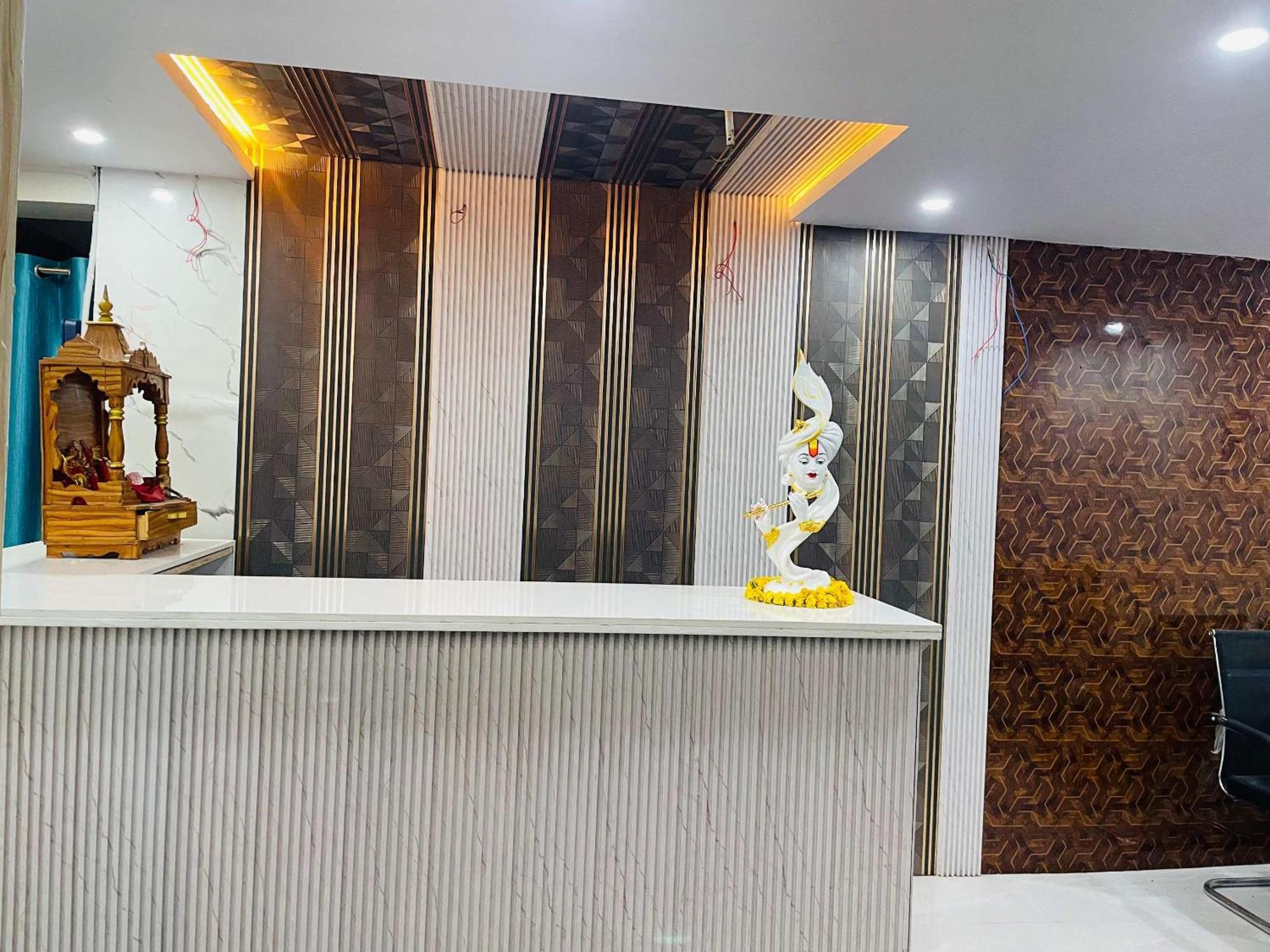 Goroomgo Hotel The Sojourn, Adharshila & Gulmohar Cottages Dharamsala Esterno foto