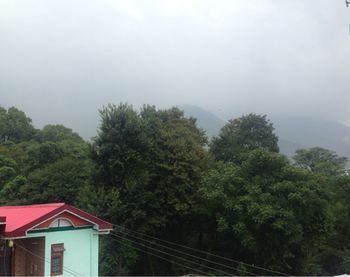 Goroomgo Hotel The Sojourn, Adharshila & Gulmohar Cottages Dharamsala Esterno foto